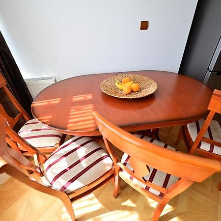 Vacation Apartment With Free Parking Sybin Zewnętrze zdjęcie